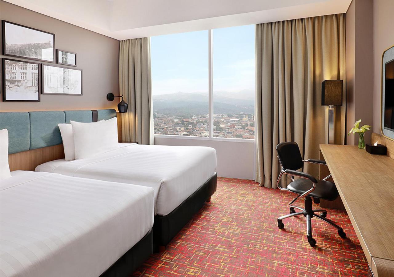 Mercure Bandung Nexa Supratman Ngoại thất bức ảnh