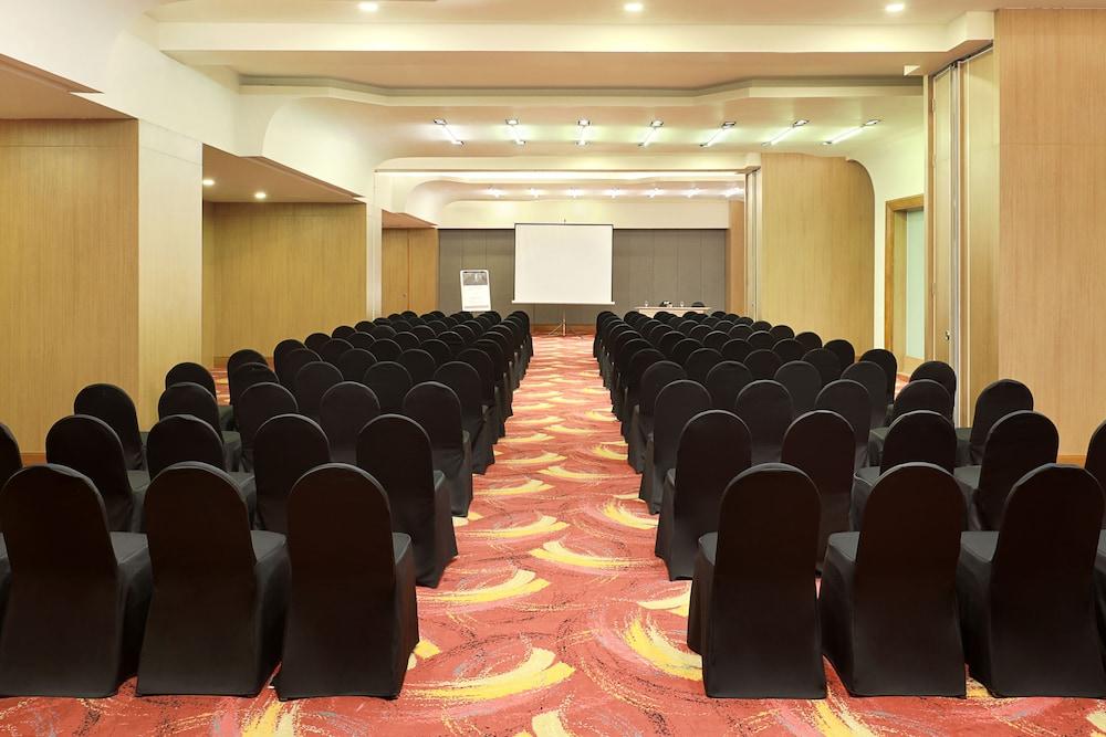 Mercure Bandung Nexa Supratman Ngoại thất bức ảnh